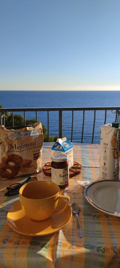 Rocce Di Capo Mimosa - Cervo Apartment Bagian luar foto